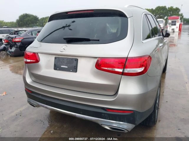 Mercedes-Benz GLC 300, снимка 9 - Автомобили и джипове - 47227909