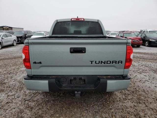 Toyota Tundra CREWMAX SR5, Сервизна История, Минимална щета!, снимка 7 - Автомобили и джипове - 48721731