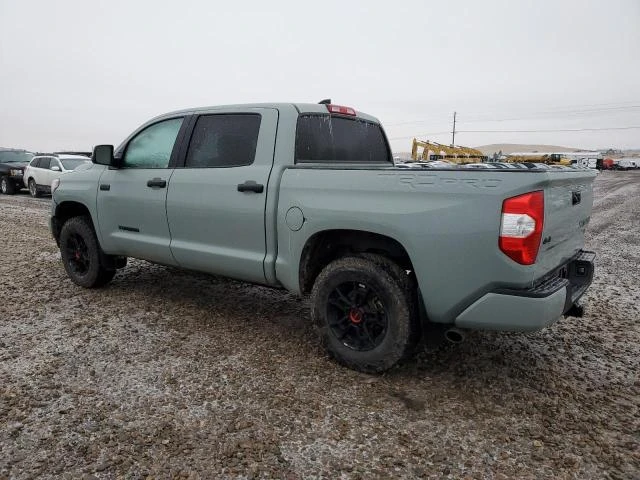 Toyota Tundra CREWMAX SR5, Сервизна История, Минимална щета!, снимка 3 - Автомобили и джипове - 48721731