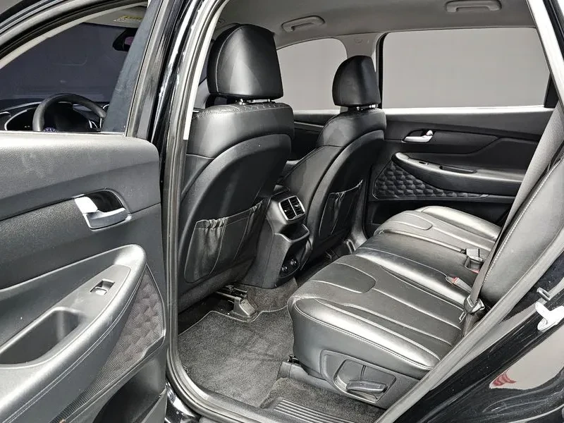 Hyundai Santa fe Tm Diesel 2.0 2Wd Modern, снимка 11 - Автомобили и джипове - 54968834