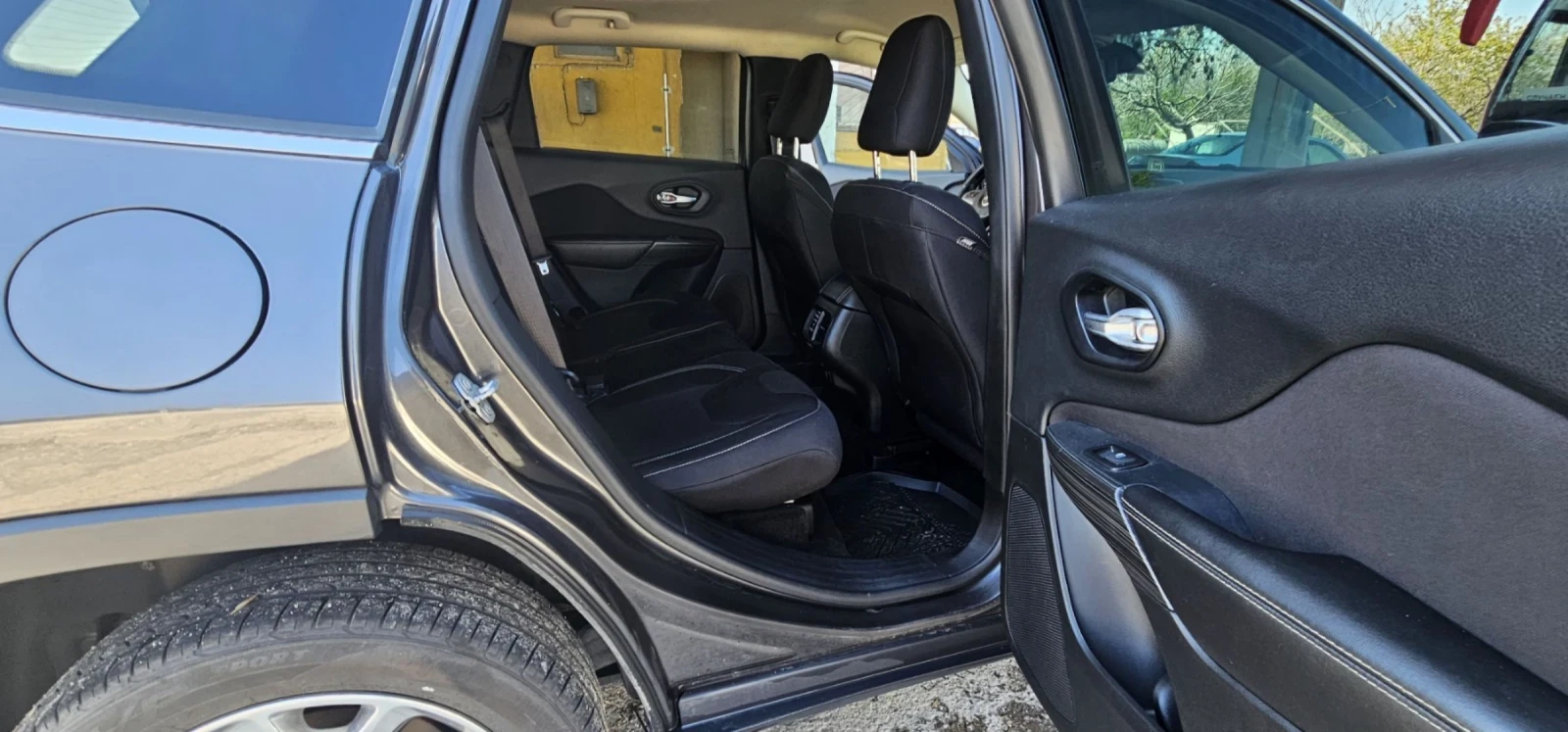 Jeep Cherokee 4x4 | Mobile.bg — изображение 14