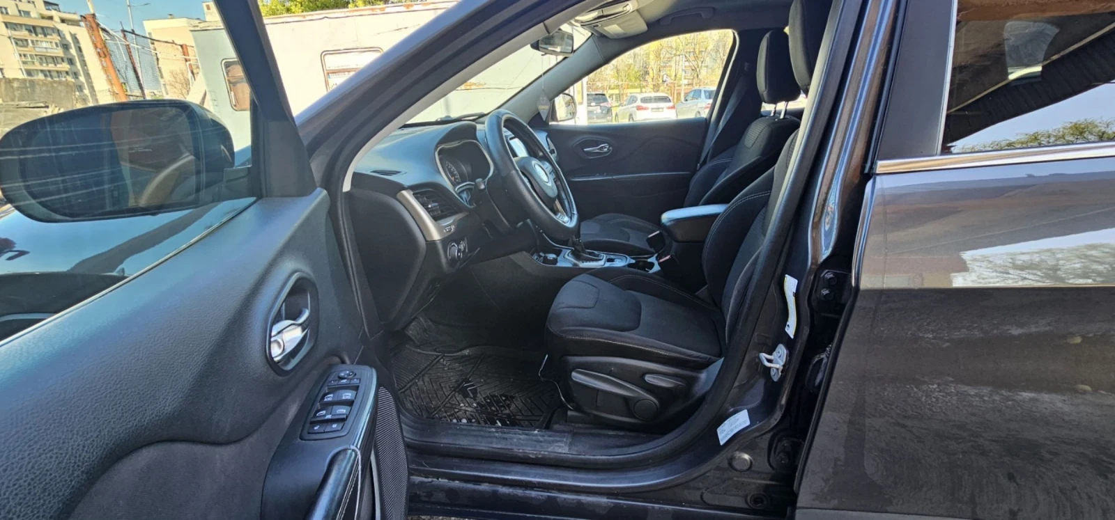 Jeep Cherokee 4x4 | Mobile.bg — изображение 17