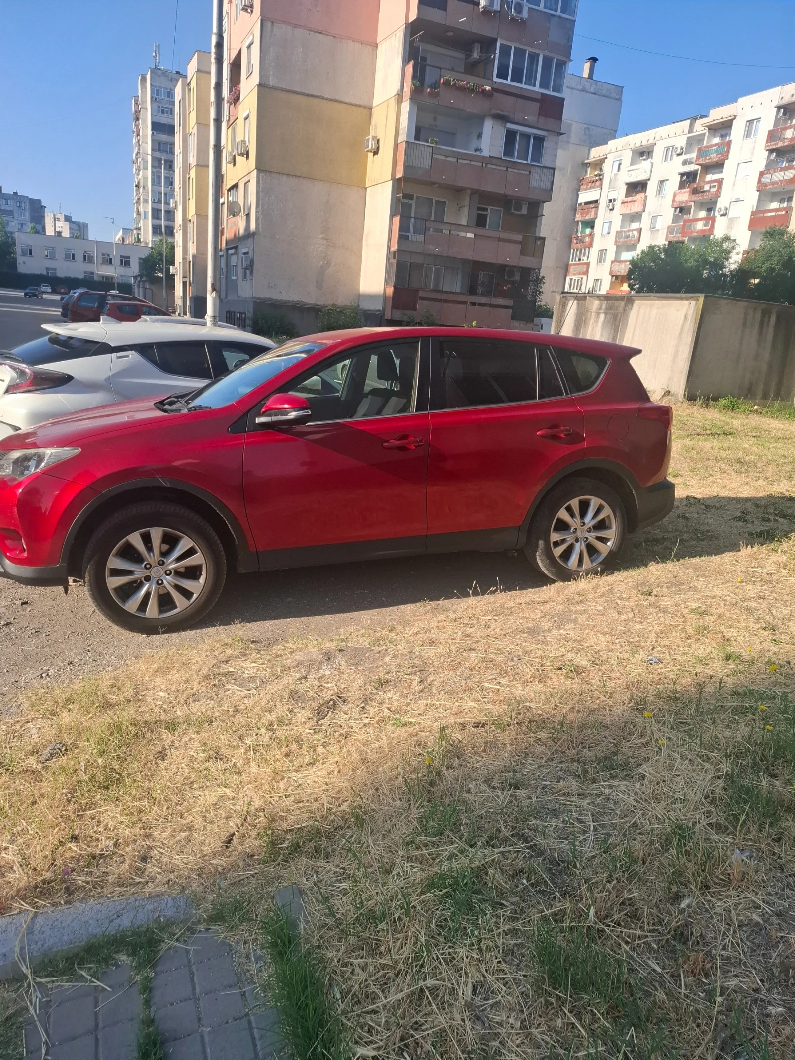Toyota Rav4 2.2 d4d 4x4 - изображение 3