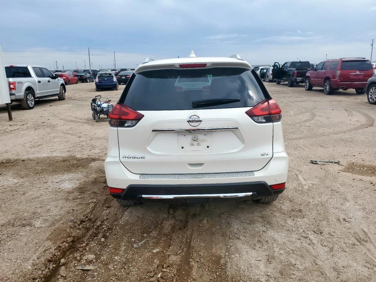 Nissan Rogue  - изображение 6