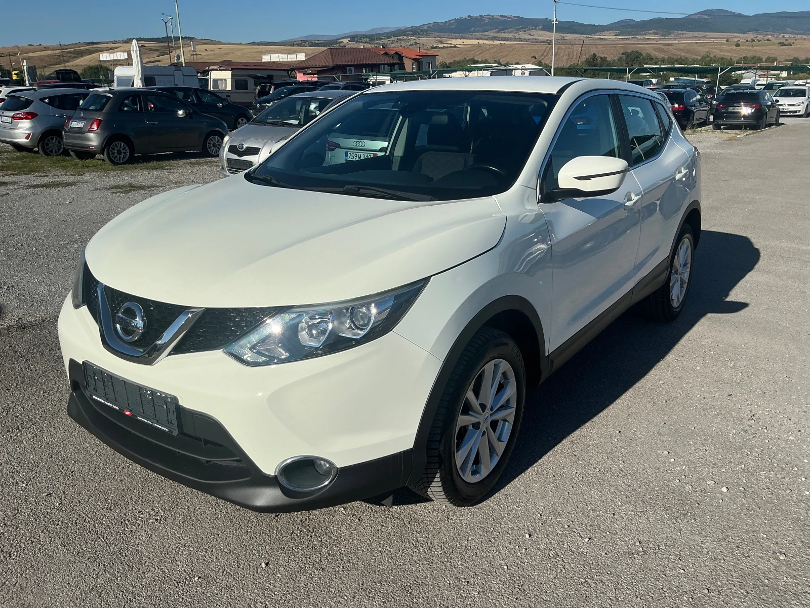 Nissan Qashqai 1.5 DCI - изображение 3