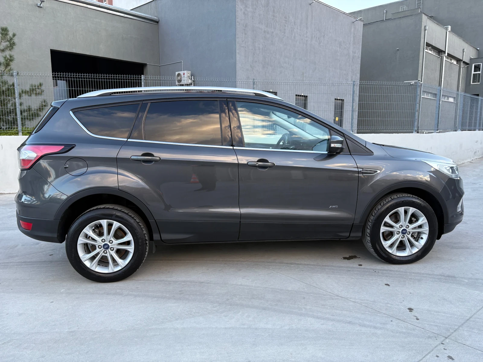 Ford Kuga Titanium 4x4 AWD 2.0 diesel 150hp Euro 6 Automatic - изображение 9