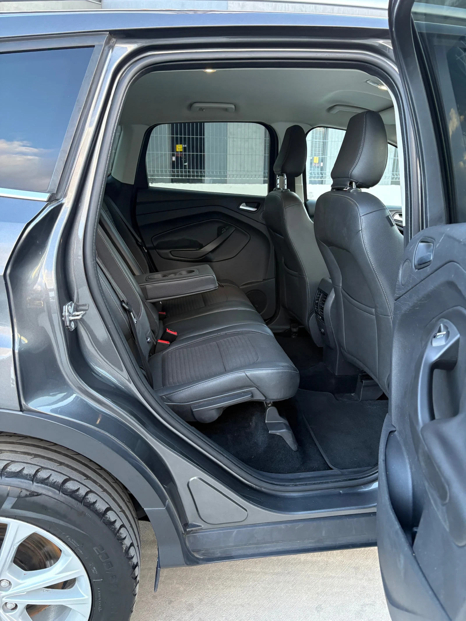 Ford Kuga Titanium 4x4 AWD 2.0 diesel 150hp Euro 6 Automatic | Mobile.bg   15