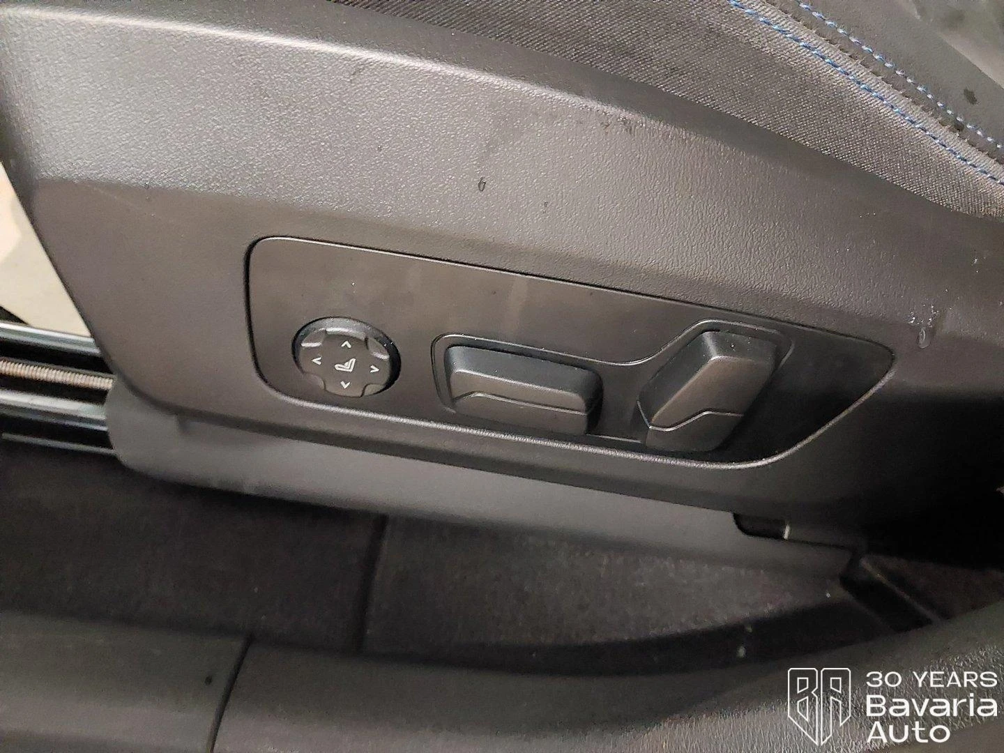 BMW iX1 30 xDrive M Sport Paket | Mobile.bg � ����������� 13