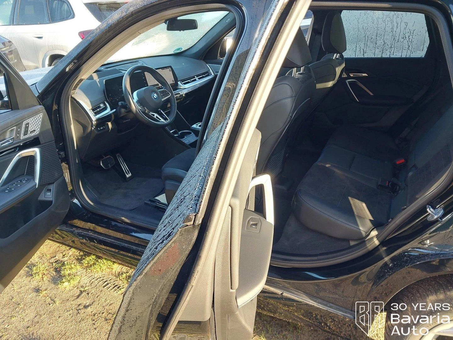 BMW iX1 30 xDrive M Sport Paket | Mobile.bg � ����������� 5