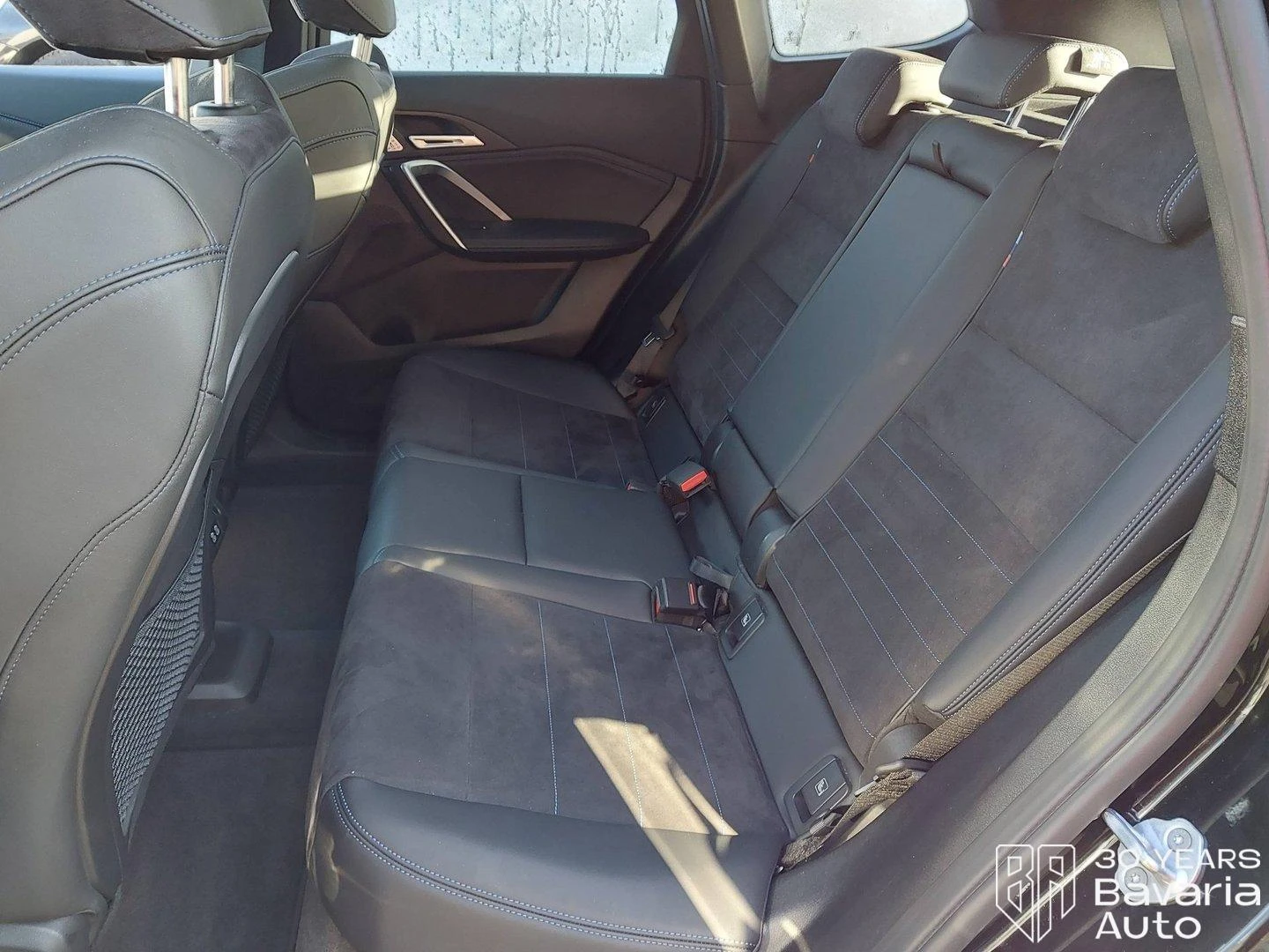 BMW iX1 30 xDrive M Sport Paket | Mobile.bg � ����������� 8