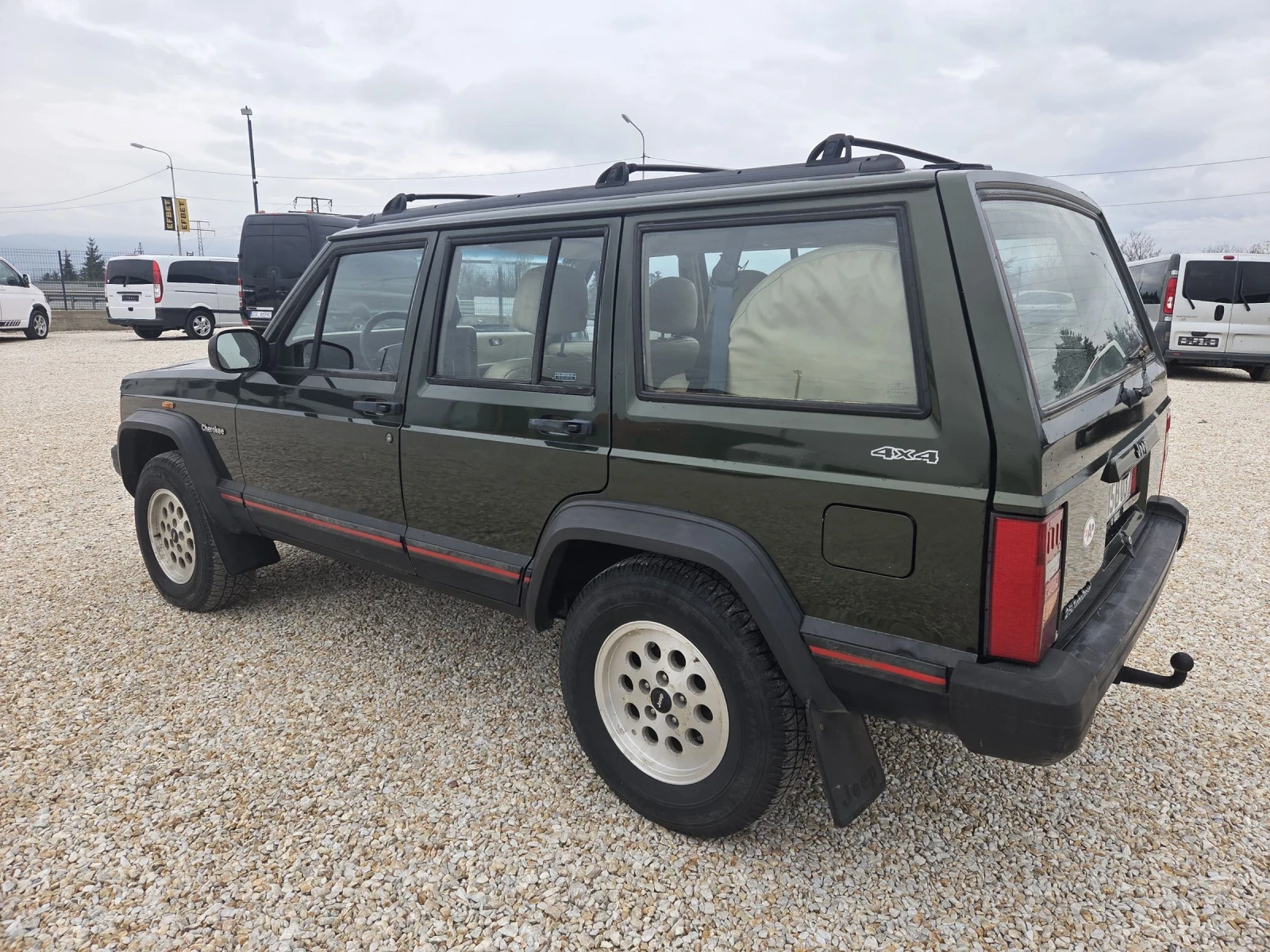 Jeep Cherokee 143788km!!! 2.5 TURBO - изображение 5
