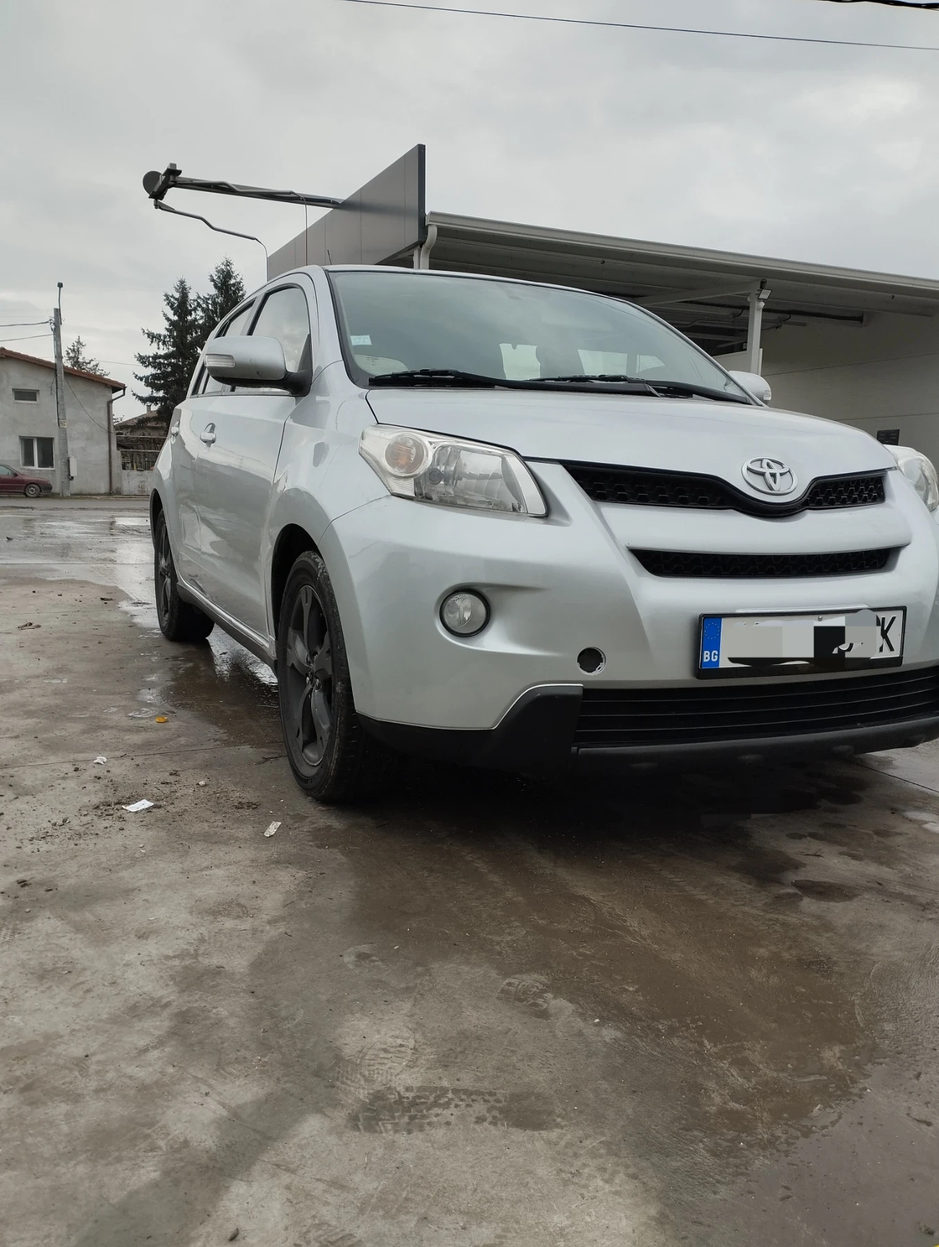 Toyota Urban Cruiser, снимка 2 - Автомобили и джипове - 53879338