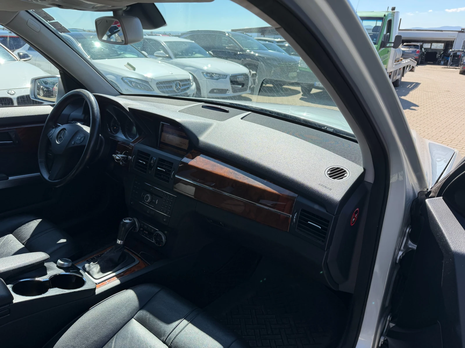 Mercedes-Benz GLK 320CDI 4MATIC AVTOMAT/NAVI/PANORAMA EURO 4, снимка 11 - Автомобили и джипове - 54124233