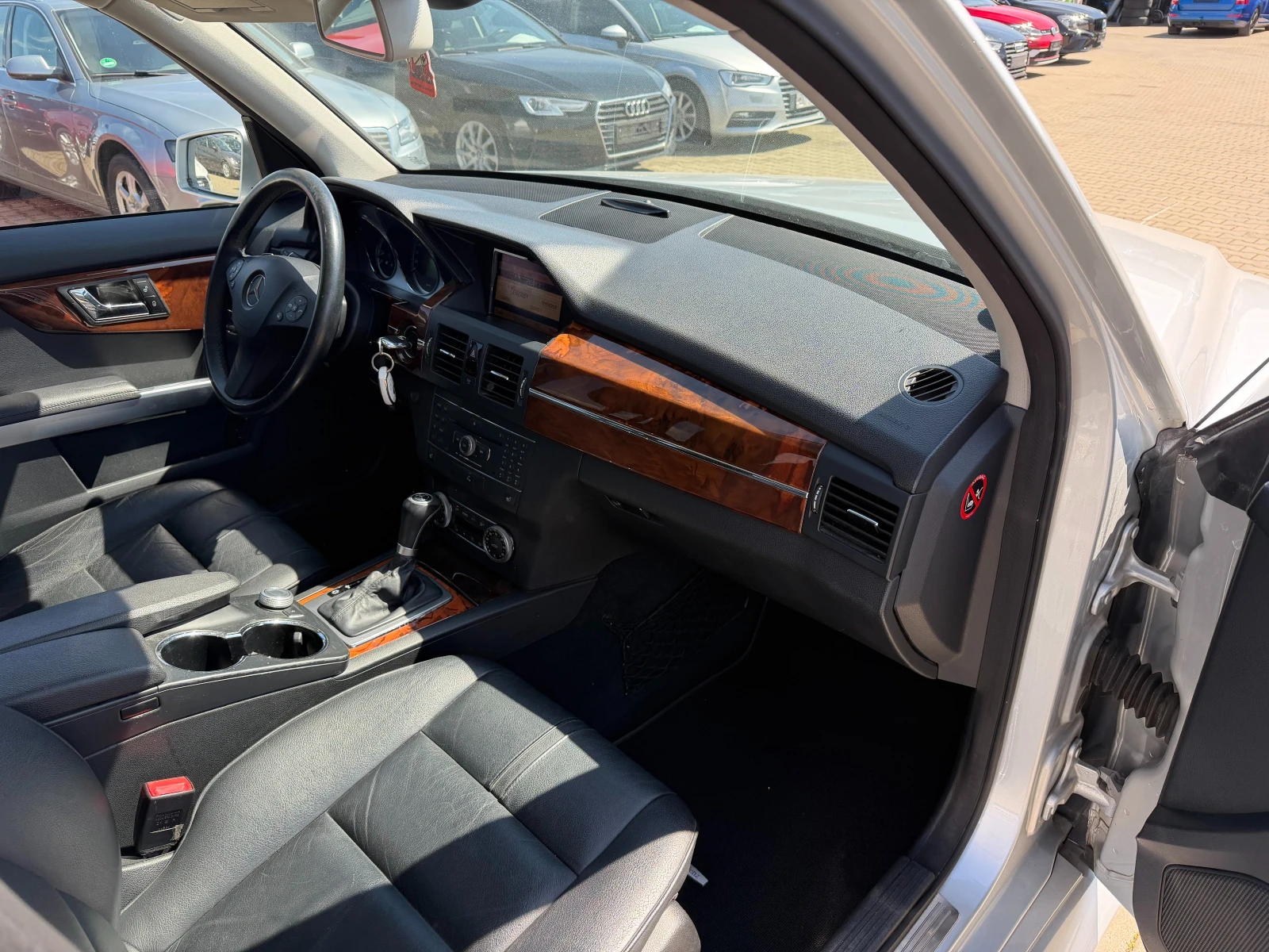 Mercedes-Benz GLK 320CDI 4MATIC AVTOMAT/NAVI/PANORAMA EURO 4, снимка 11 - Автомобили и джипове - 54124233