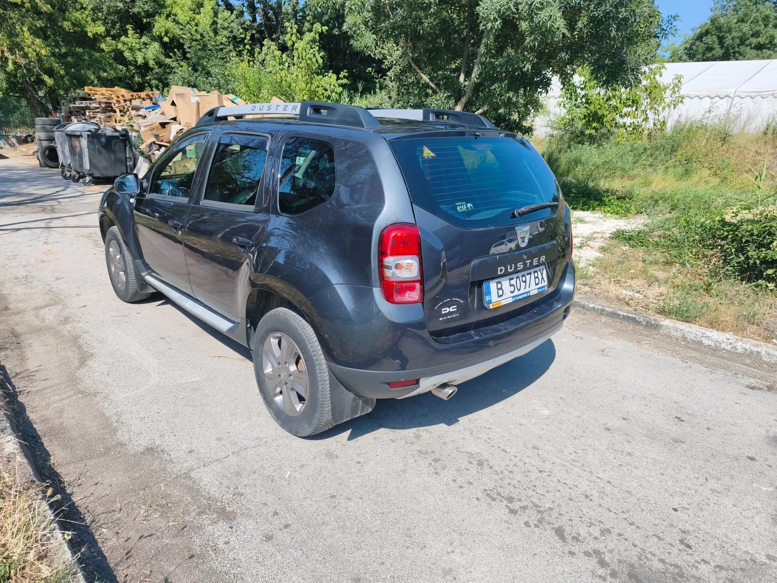 Dacia Duster, снимка 6 - Автомобили и джипове - 55093527