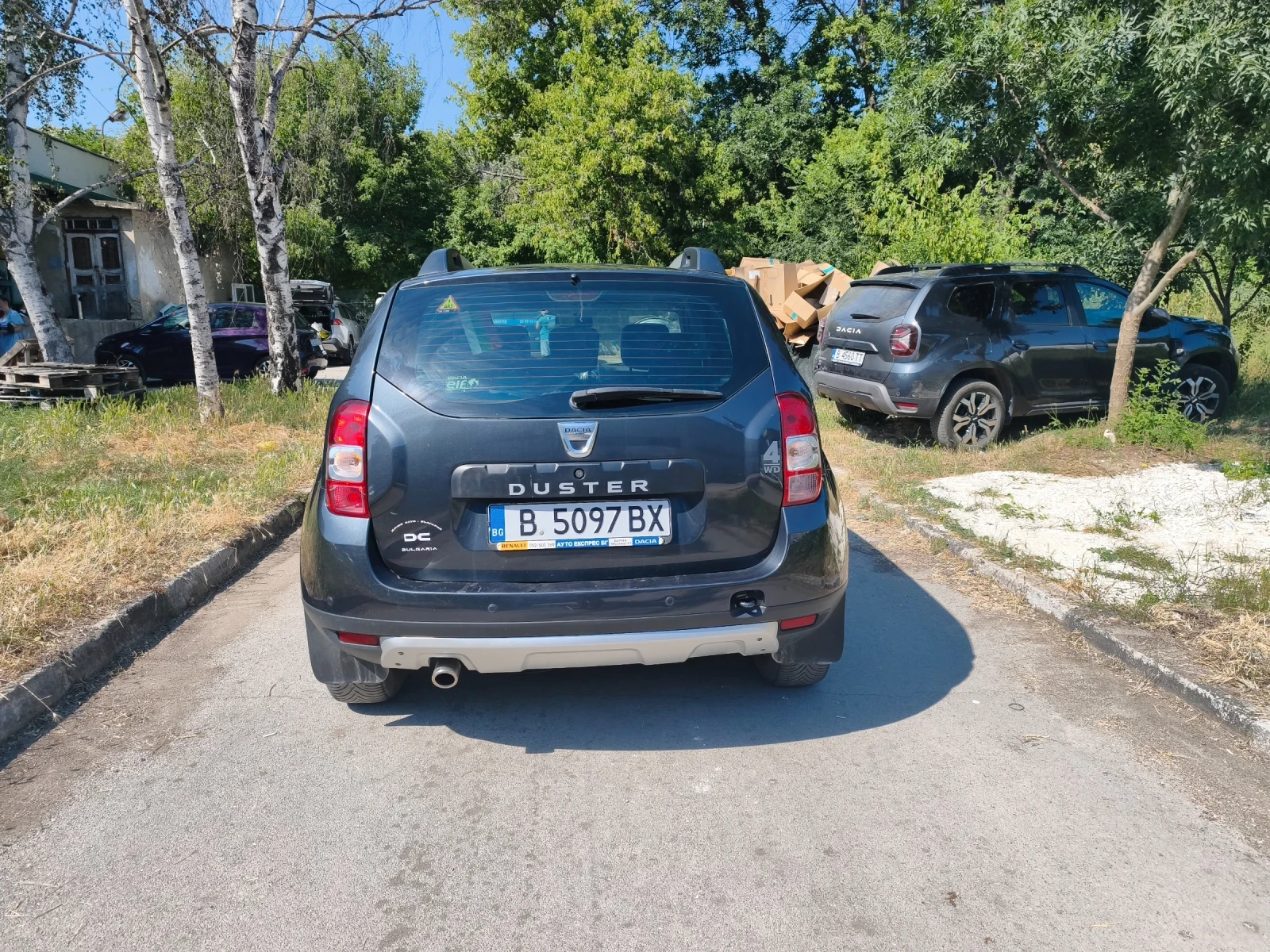 Dacia Duster, снимка 5 - Автомобили и джипове - 55093527