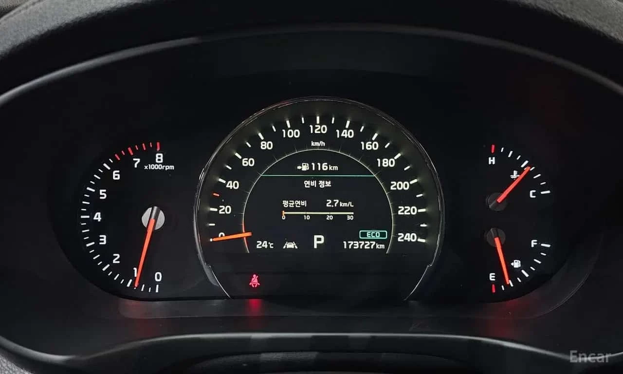 Kia Sorento * юGasoline 2.0 Turbo 2WD* АВТОКРЕДИТ* , снимка 8 - Автомобили и джипове - 56197836