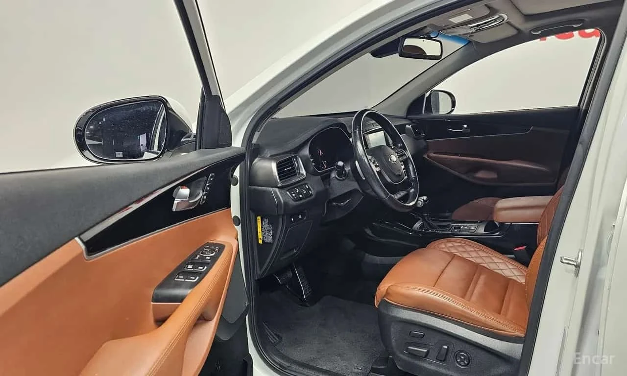 Kia Sorento * юGasoline 2.0 Turbo 2WD* АВТОКРЕДИТ* , снимка 10 - Автомобили и джипове - 56197836