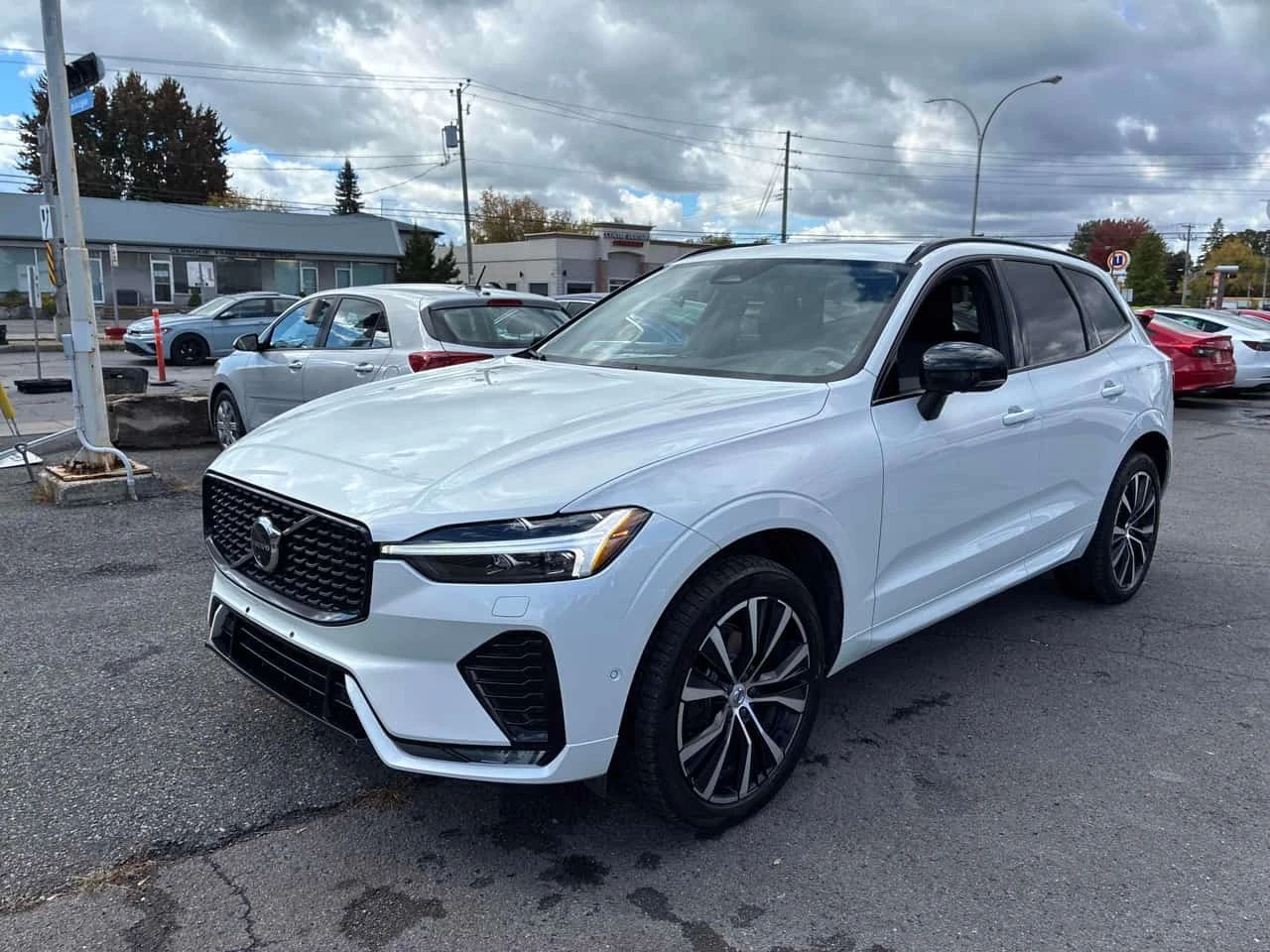 Volvo XC60 * Plus Dark Theme * CARFAX * �������� * 360 ������ | Mobile.bg � ����������� 1