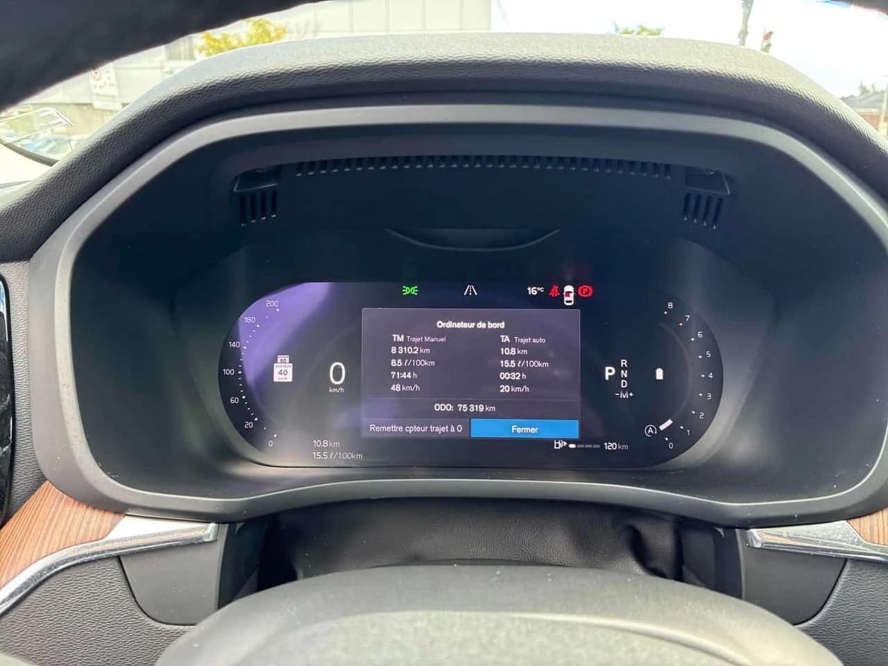Volvo XC60 * Plus Dark Theme * CARFAX * �������� * 360 ������ | Mobile.bg � ����������� 8