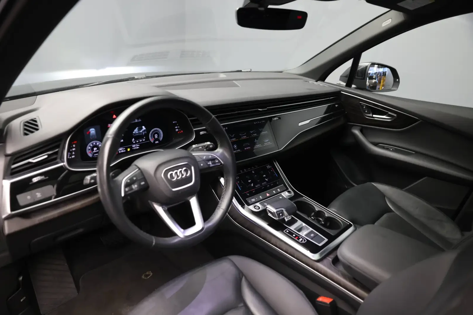 Audi Q7 55TFSI* MATRIX* S* LINE* ��������* 360������* LANE | Mobile.bg � ����������� 5