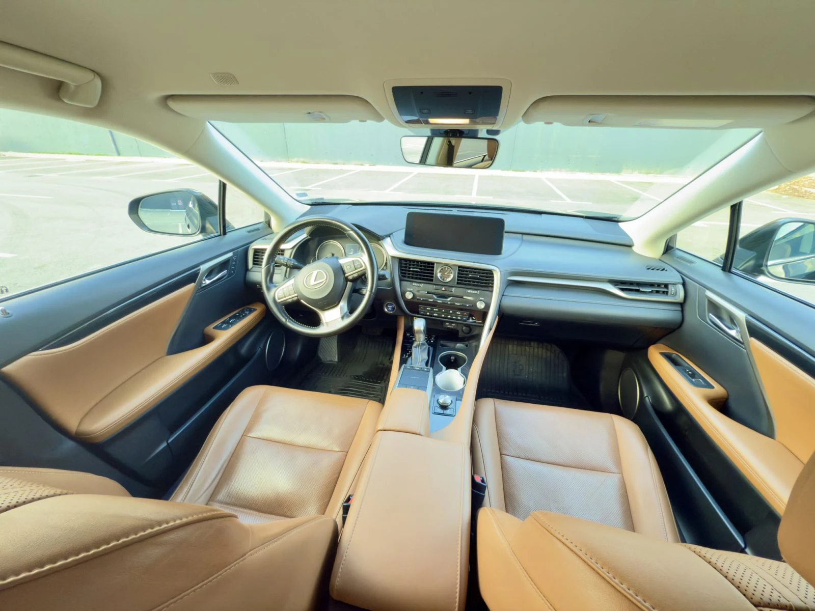 Lexus RX 450h 7-местен, снимка 11 - Автомобили и джипове - 56581477