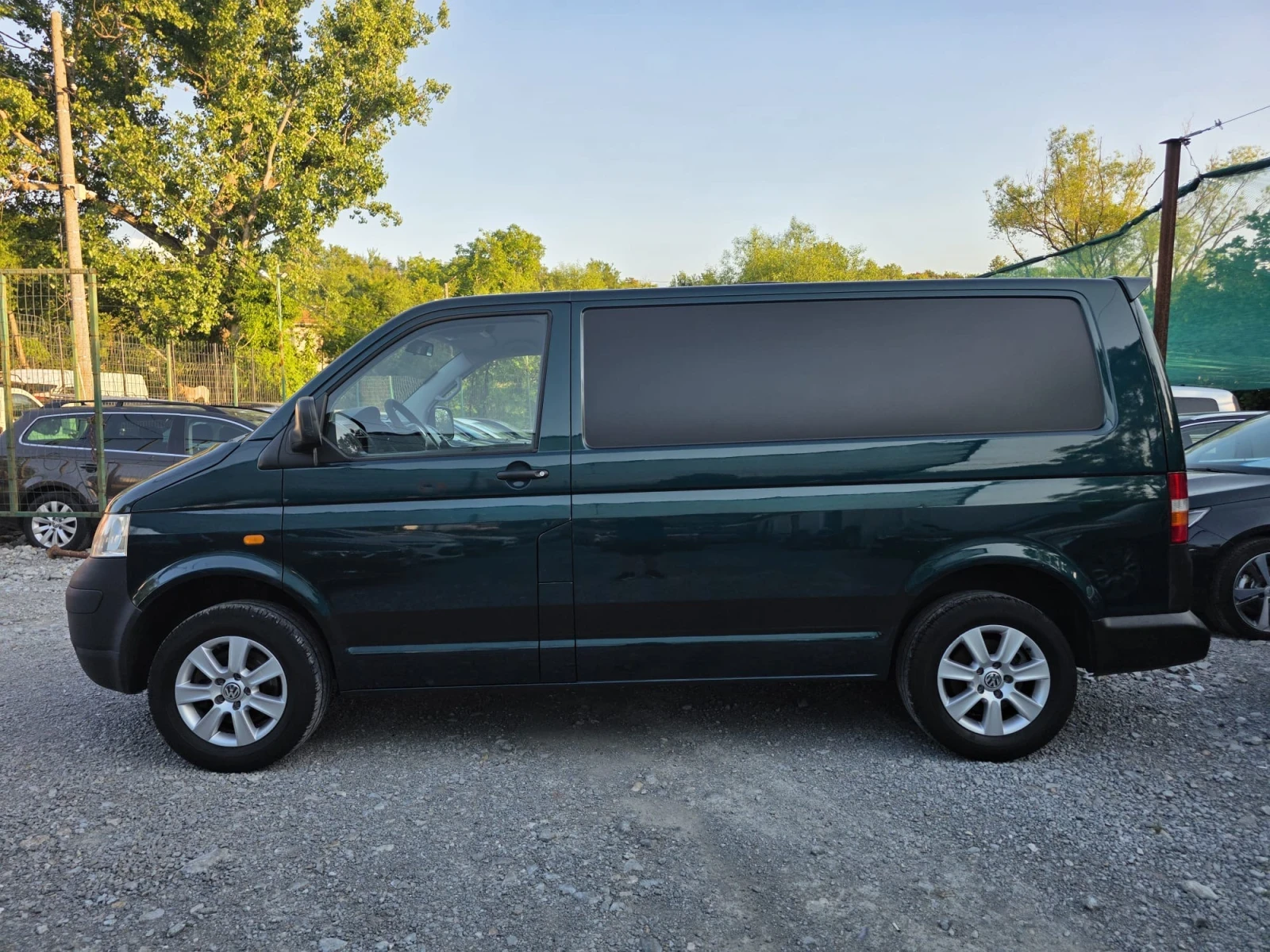 VW Transporter 2.5TDI 131K.C. / КЛИМАТИК / ТЕМПОМАТ / 2007 ГОДИНА, снимка 5 - Бусове и автобуси - 54828676