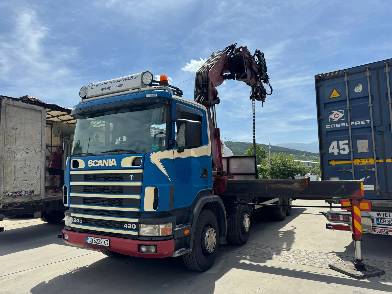 Scania 124 420 КРАН FASSI 900+ JIB, снимка 1