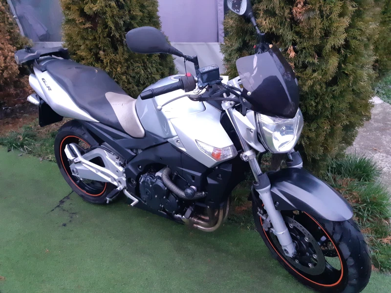 Suzuki Gsr 600i 2броя/куфър, снимка 3 - Мотоциклети и мототехника - 53248792