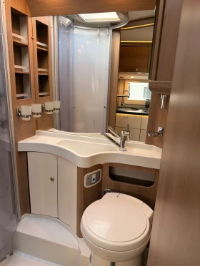 Кемпер Carthago T430 Malibu, снимка 13