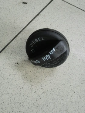 Капачка резервоар вътрешна Алфа Ромео 147 (5)