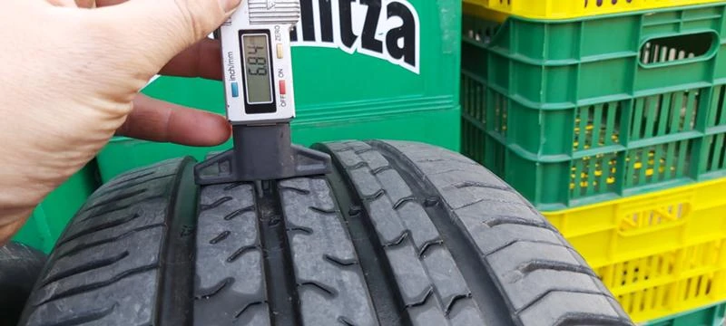 Гуми Летни 225/50R17, снимка 4 - Гуми и джанти - 31999020