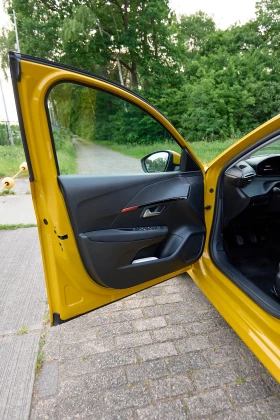 Peugeot 208, снимка 5