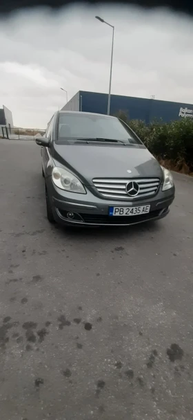 Mercedes-Benz B 200 