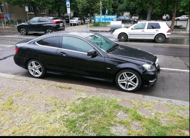 Mercedes-Benz C 220 2.2 AMG COUPE, снимка 1 - Автомобили и джипове - 38776275