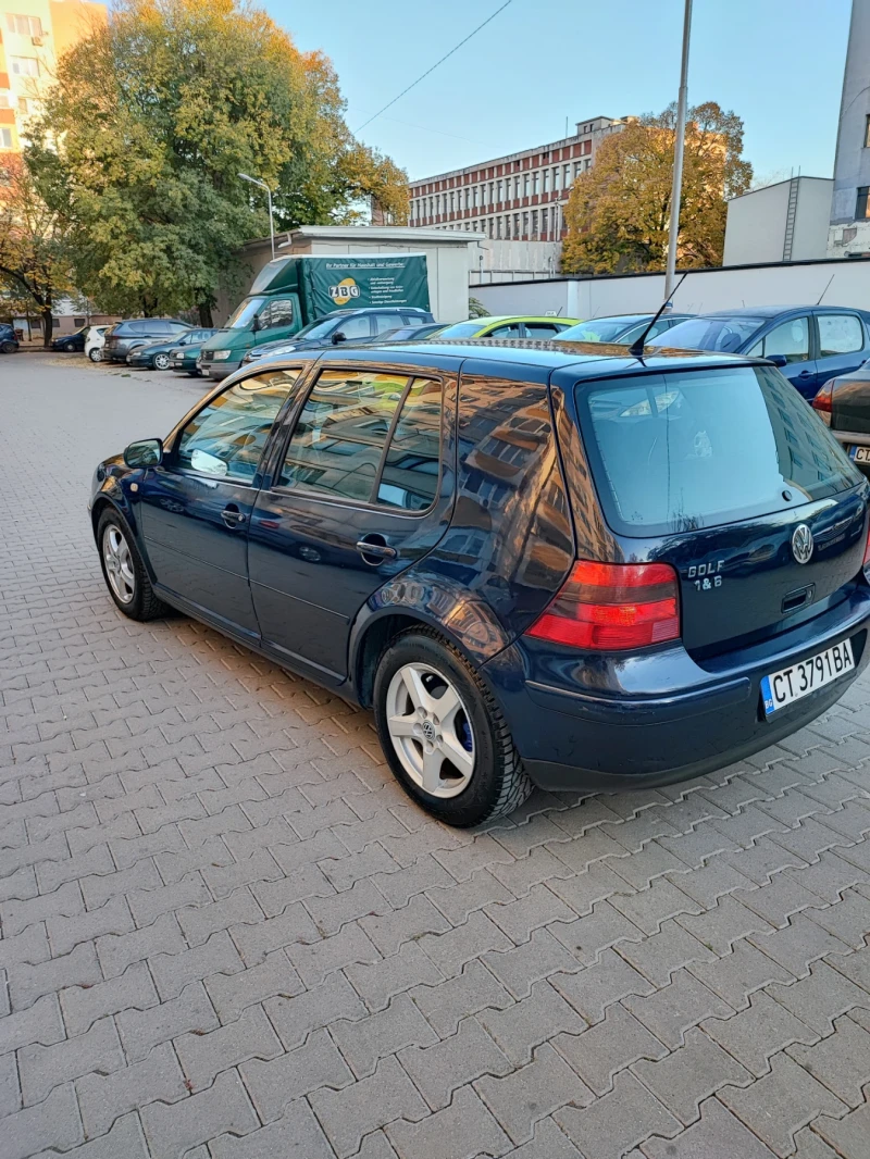 VW Golf, снимка 2 - Автомобили и джипове - 48005003