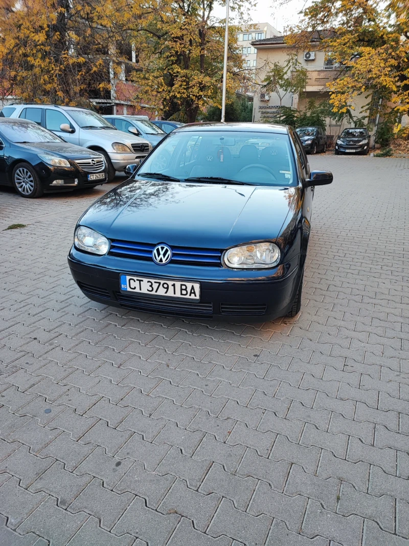 VW Golf, снимка 5 - Автомобили и джипове - 48005003