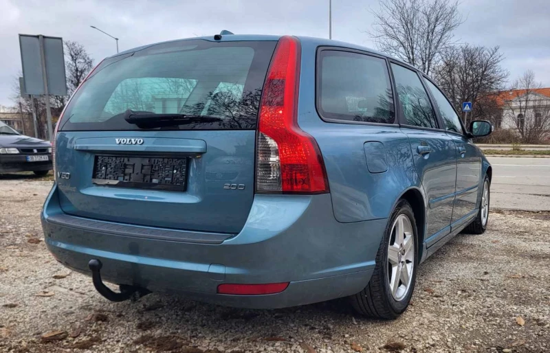 Volvo V50 2.0 HDI 136к.с , снимка 6 - Автомобили и джипове - 48239913