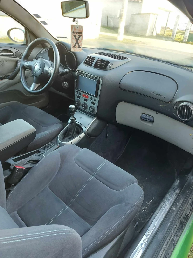 Alfa Romeo Gt JTD, снимка 7 - Автомобили и джипове - 48558922