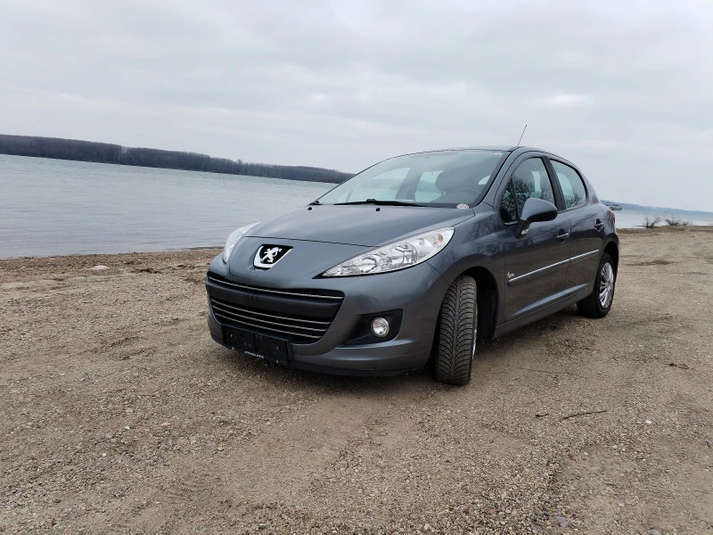 Peugeot 207 1.4i, снимка 1 - Автомобили и джипове - 49039958