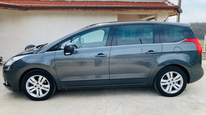 Peugeot 5008 2.0BLUHD?, снимка 4 - Автомобили и джипове - 49492660