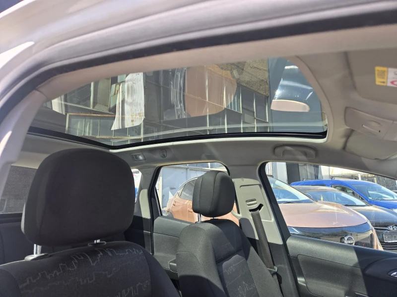 Opel Meriva, снимка 8 - Автомобили и джипове - 50387896