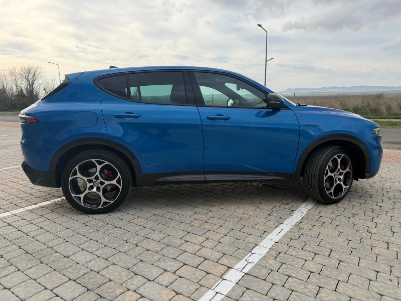 Alfa Romeo Tonale 1.3 бензин, 280 к.с, снимка 4 - Автомобили и джипове - 52412914
