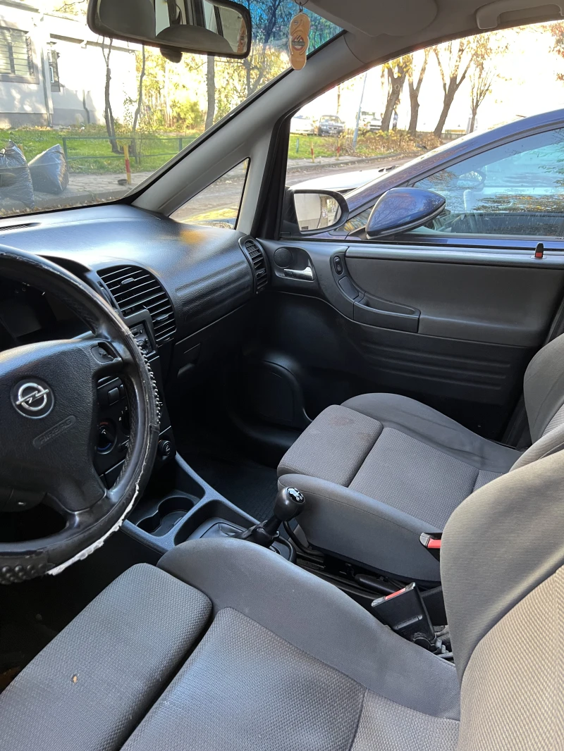 Opel Zafira, снимка 7 - Автомобили и джипове - 52458420