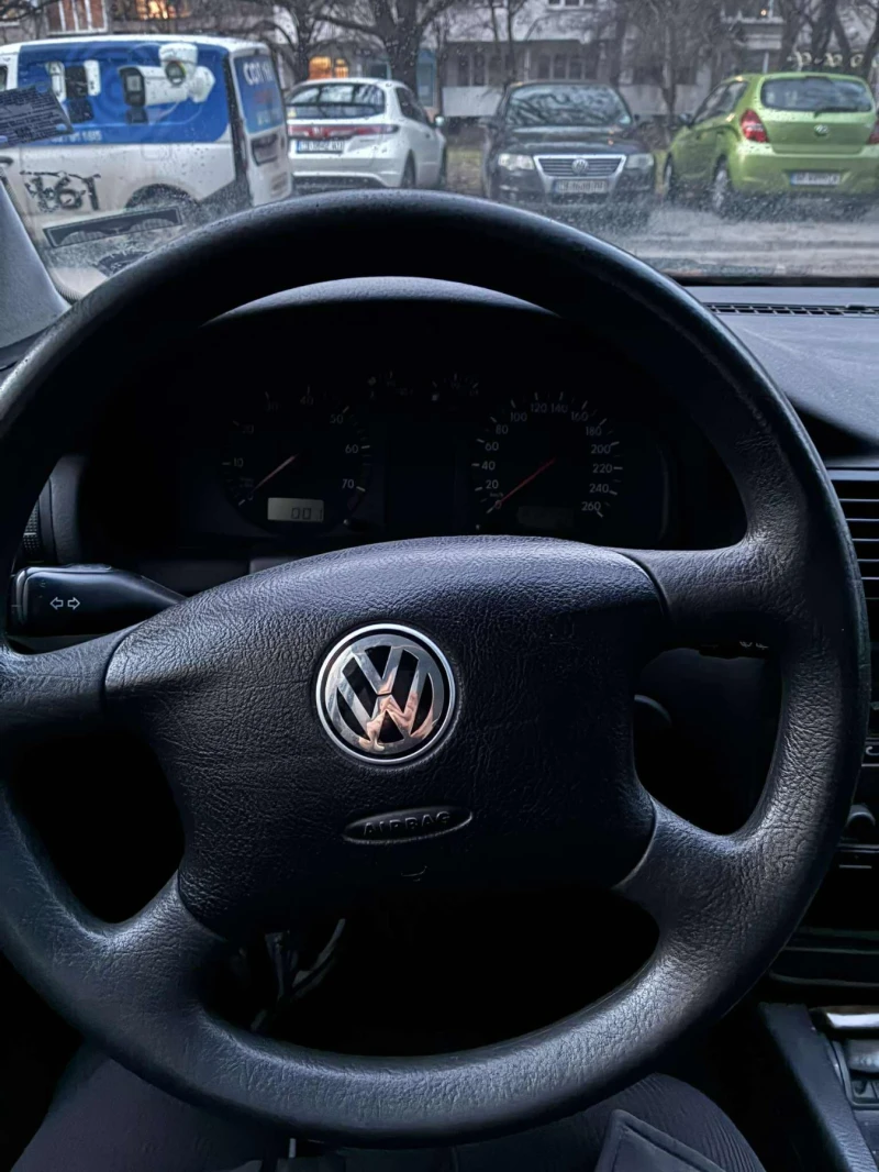 VW Passat, снимка 5 - Автомобили и джипове - 53262979