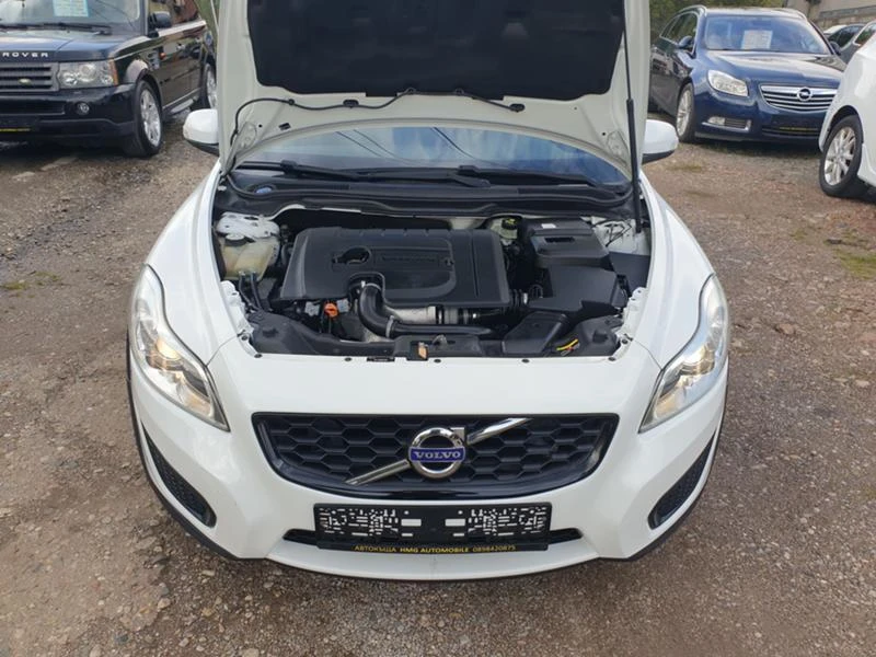 Volvo C30 1.6 D Drive Face-lift , снимка 17 - Автомобили и джипове - 36530206