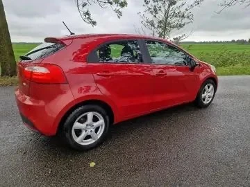 Kia Rio 1, 2, снимка 4 - Автомобили и джипове - 47918125