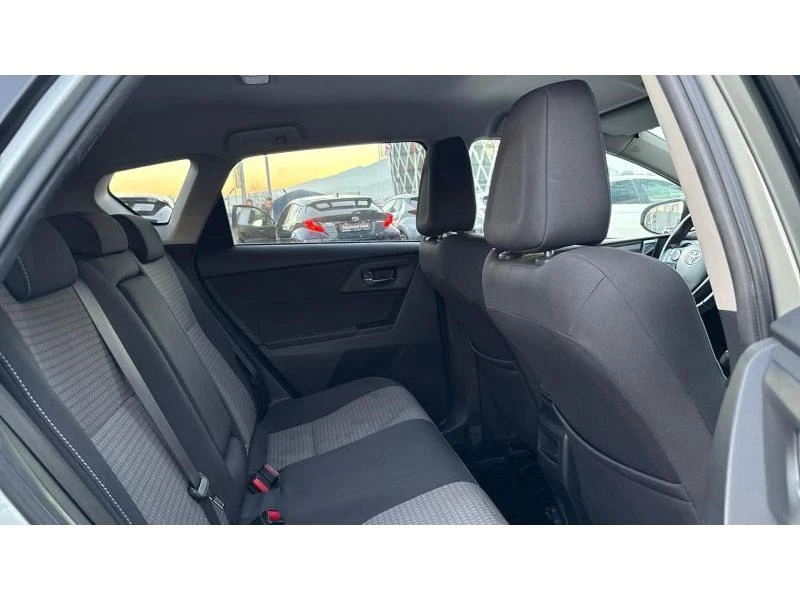 Toyota Auris 1.8 CVT HSD LUNA PLUS, снимка 7 - Автомобили и джипове - 52798268