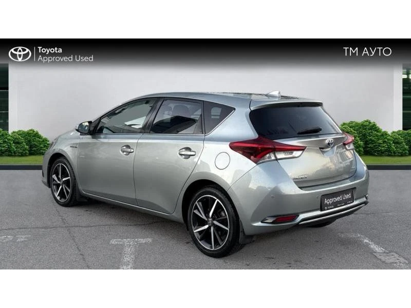 Toyota Auris 1.8 CVT HSD LUNA PLUS, снимка 2 - Автомобили и джипове - 52798268