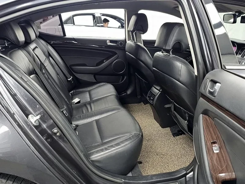 Kia K7 3.0 | Mobile.bg � ����������� 12